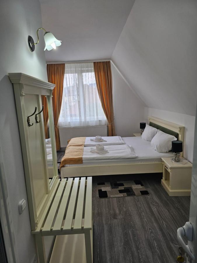 Palas Boutique Sighişoara Cameră foto